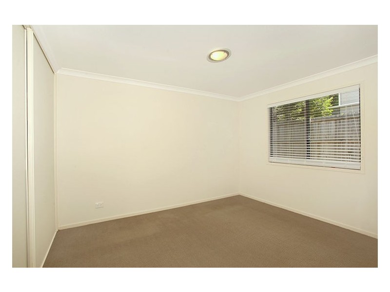 18 Killarney Crescent, Nambour QLD 4560