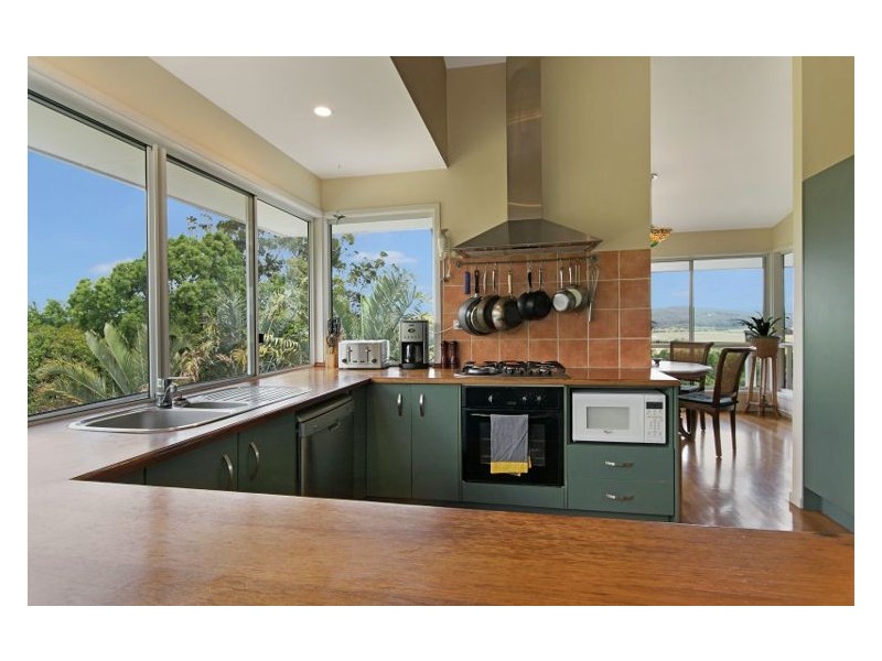 30 Ocean Vista Drive, Maroochy River QLD 4561