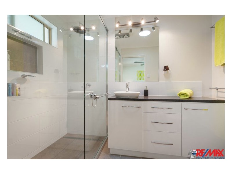 10 Crestmont Drive, Buderim QLD 4556