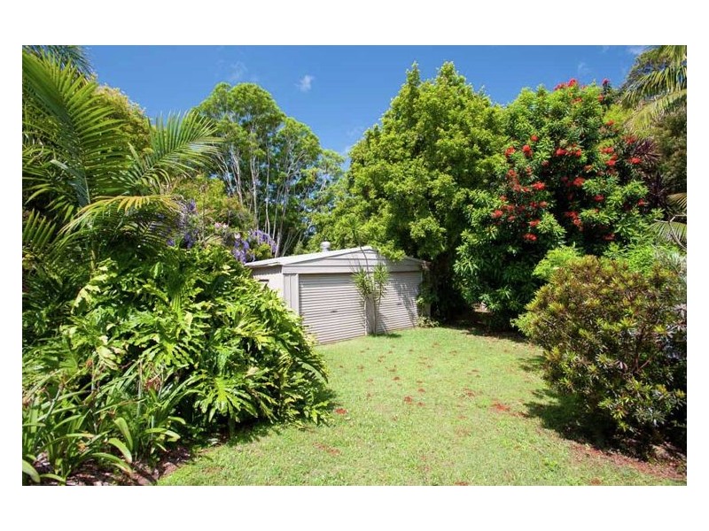 12 Rainbow Park Drive, Mapleton QLD 4560