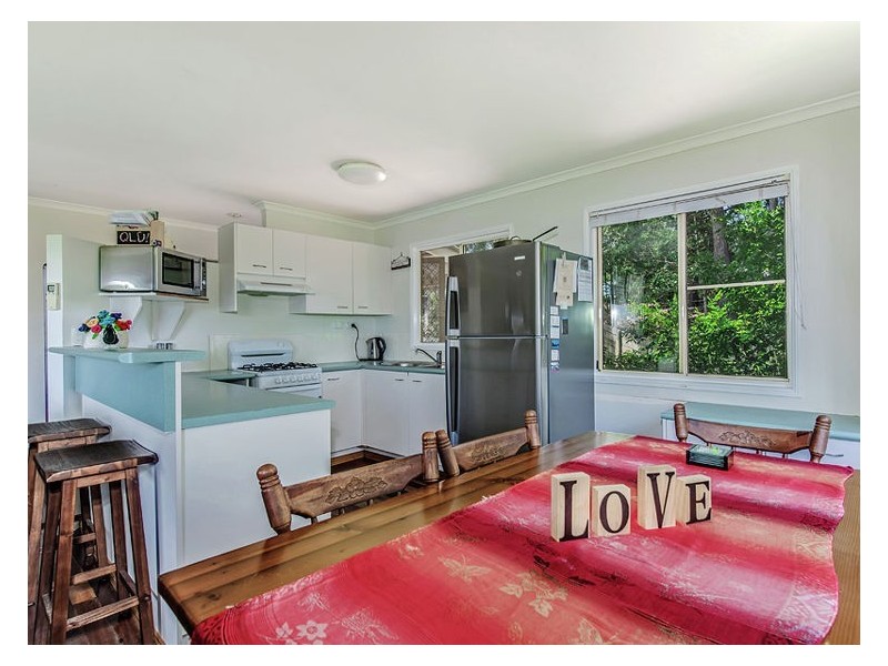 10 Mundoo Street, Coes Creek QLD 4560