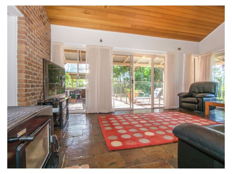 28 Thompson Road, Dulong QLD 4560