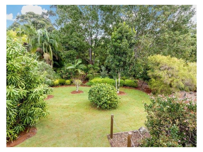 14 Rainbow Park Drive, Mapleton QLD 4560