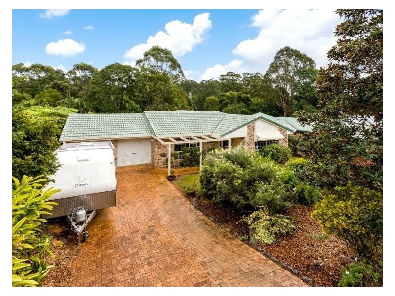 14 Rainbow Park Drive, Mapleton QLD 4560