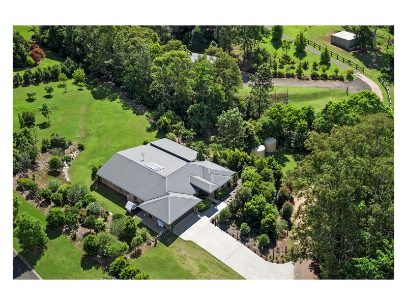 20 White Cedar Place, Woombye QLD 4559