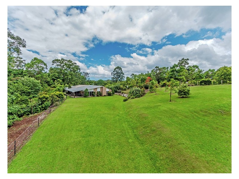 20 White Cedar Place, Woombye QLD 4559