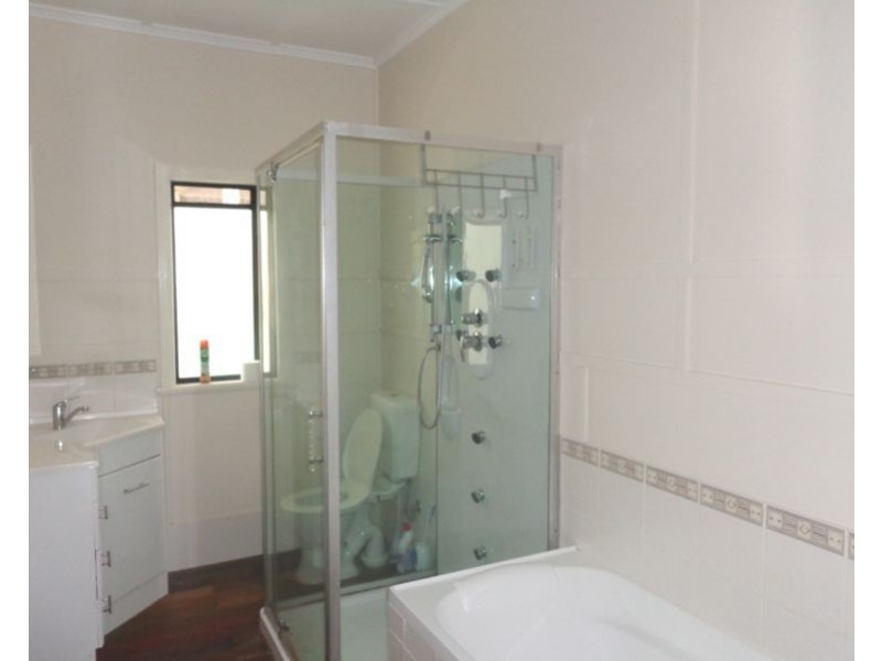 19 Blackall Terrace, Nambour QLD 4560
