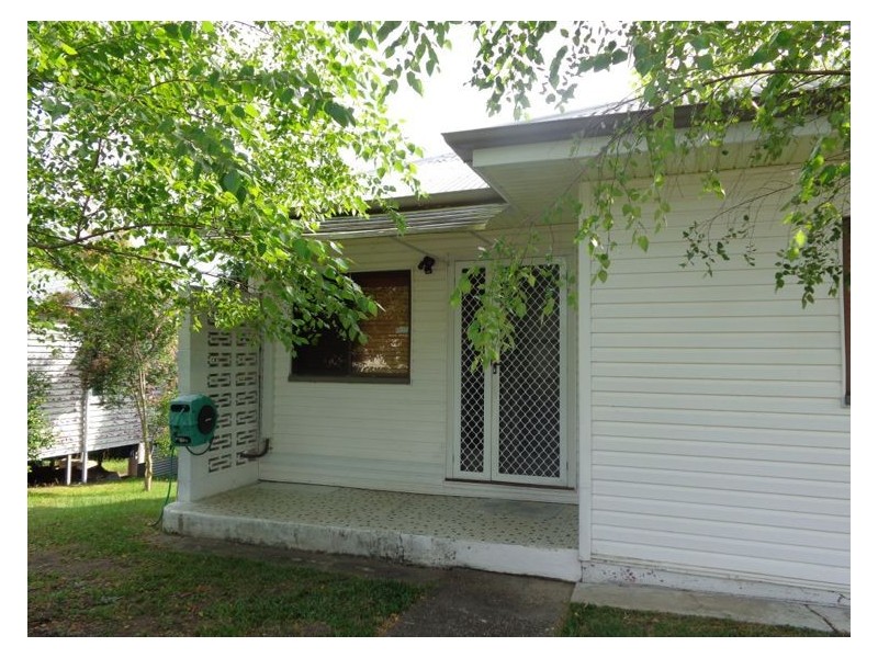 19 Blackall Terrace, Nambour QLD 4560