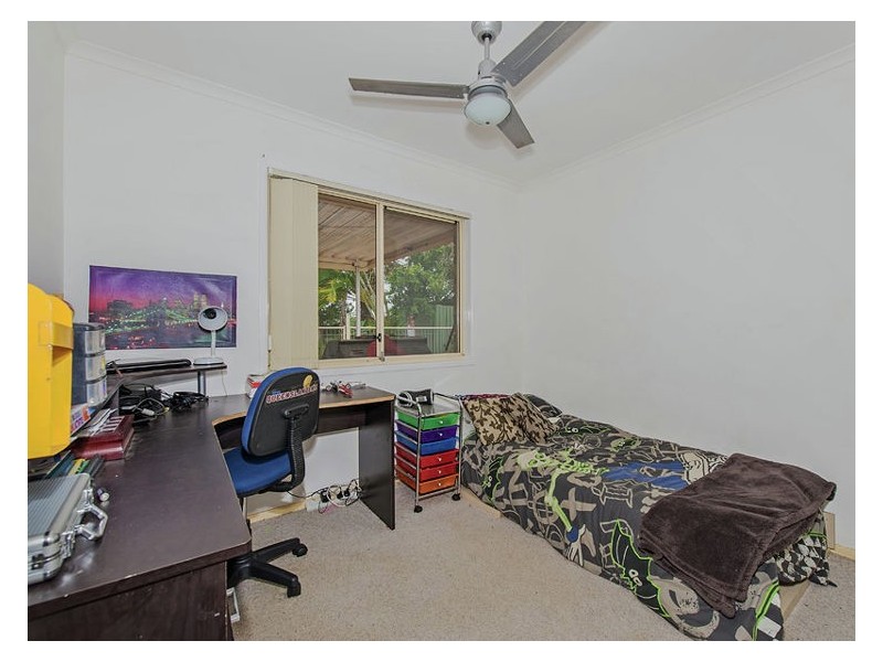 1 Mountain Breeze Court, Coes Creek QLD 4560