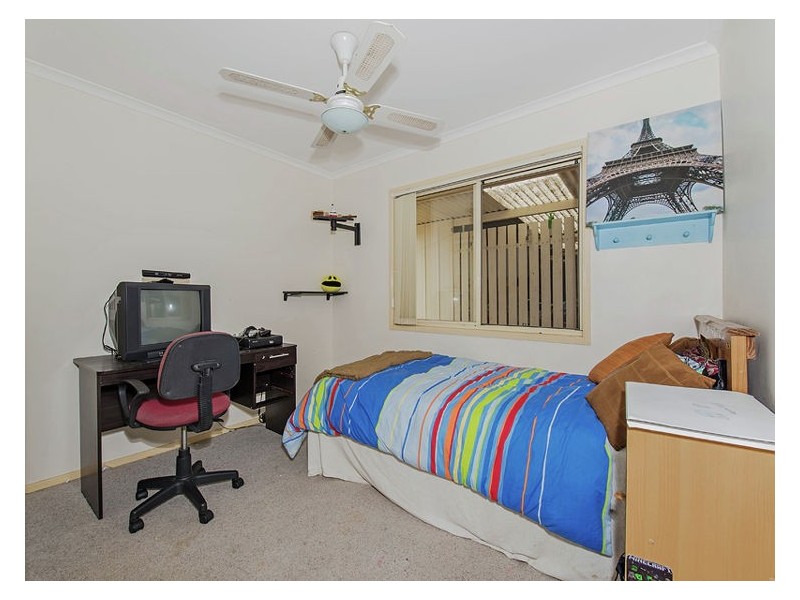 1 Mountain Breeze Court, Coes Creek QLD 4560