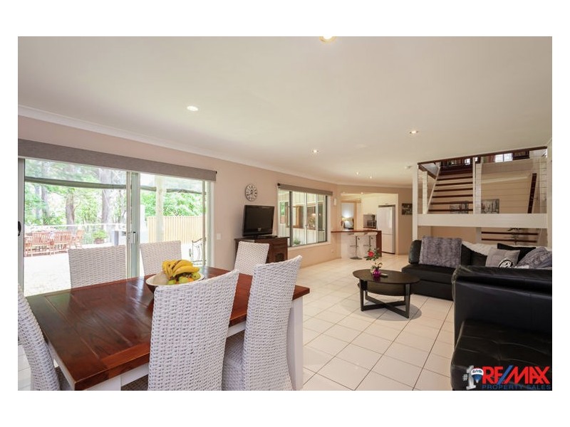 72 Panorama Drive, Nambour QLD 4560