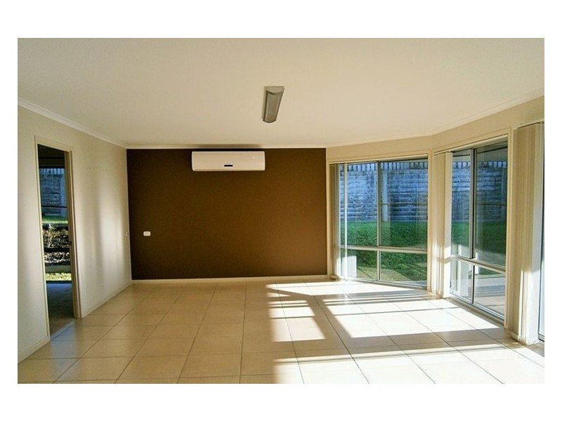 5 Anticipation Close, Nambour QLD 4560
