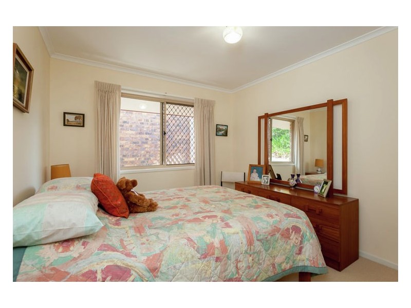 2/17 Glenbrook Drive, Nambour QLD 4560