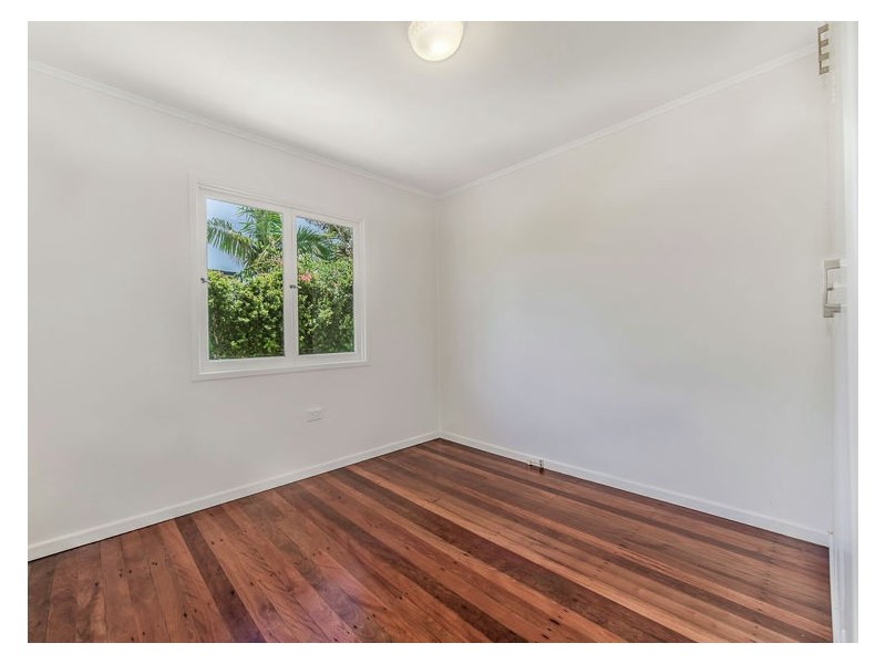 5 Glenys Street, Burnside QLD 4560