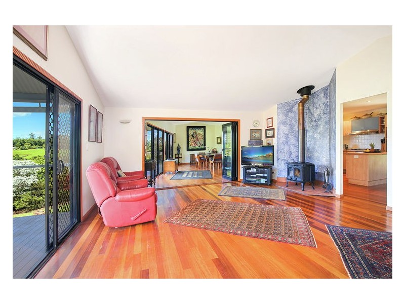 27 Akala Street, Flaxton QLD 4560