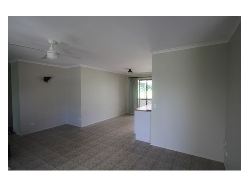 7 Pease Blossom Street, Coes Creek QLD 4560