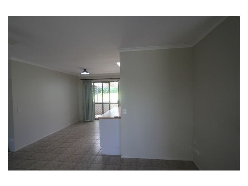 7 Pease Blossom Street, Coes Creek QLD 4560