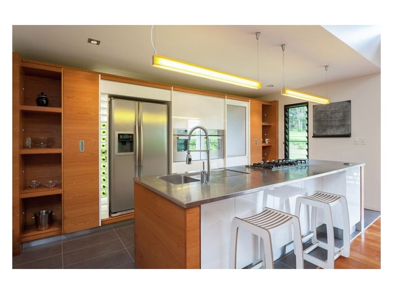 11 Gibbs Court, Diddillibah QLD 4559
