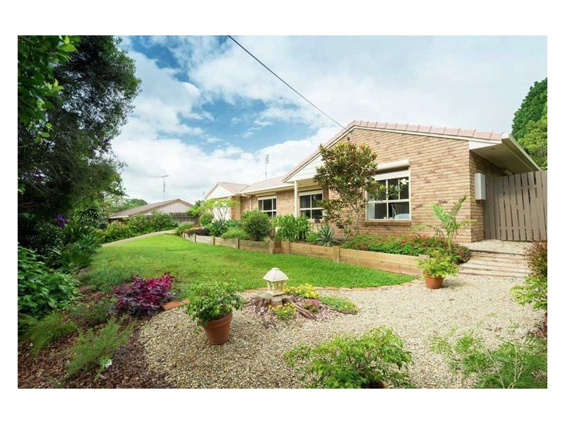 13 Rainbow Park Drive, Mapleton QLD 4560