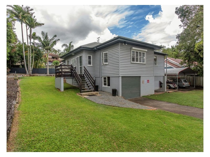 9 Wakefield Street, Woombye QLD 4559