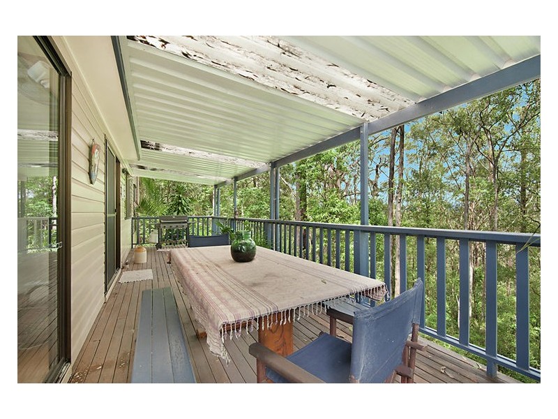 98 Towen Mountain Road, Towen Mountain QLD 4560
