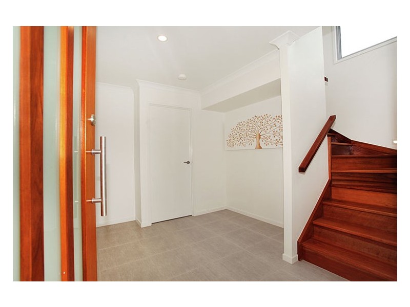 8 Tramline Rise, Burnside QLD 4560