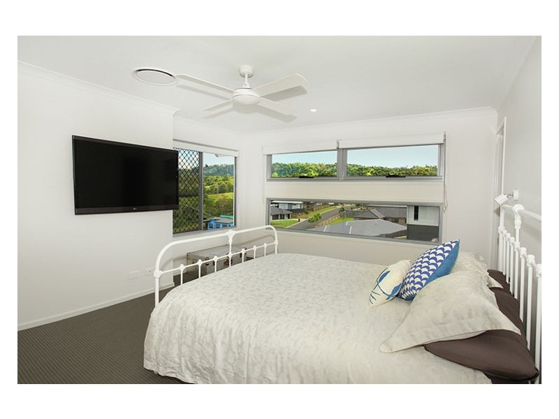 8 Tramline Rise, Burnside QLD 4560