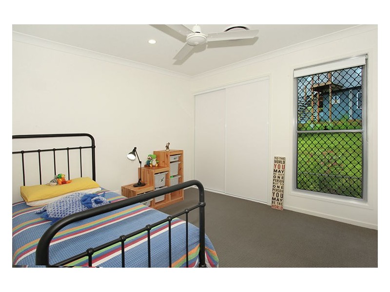 8 Tramline Rise, Burnside QLD 4560