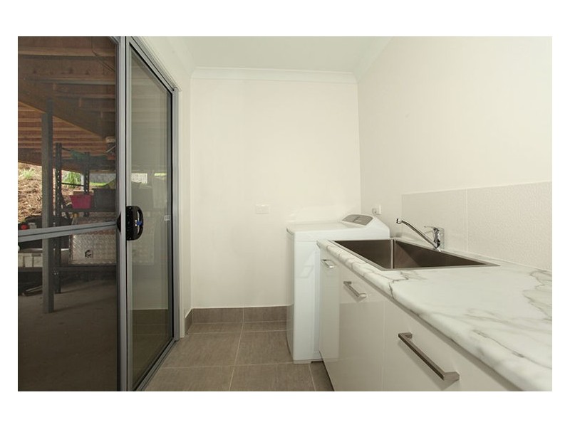 8 Tramline Rise, Burnside QLD 4560