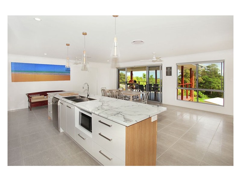 8 Tramline Rise, Burnside QLD 4560