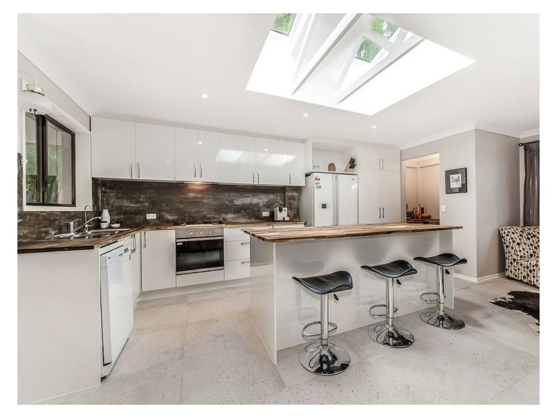 2 Casuarina Court, Nambour QLD 4560