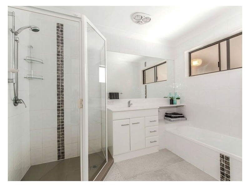 2 Casuarina Court, Nambour QLD 4560