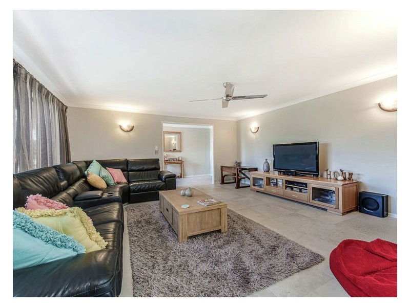 2 Casuarina Court, Nambour QLD 4560