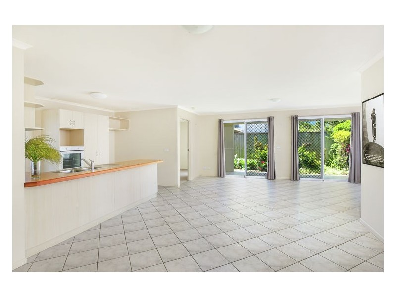 2/16 Solandra Street, Nambour QLD 4560