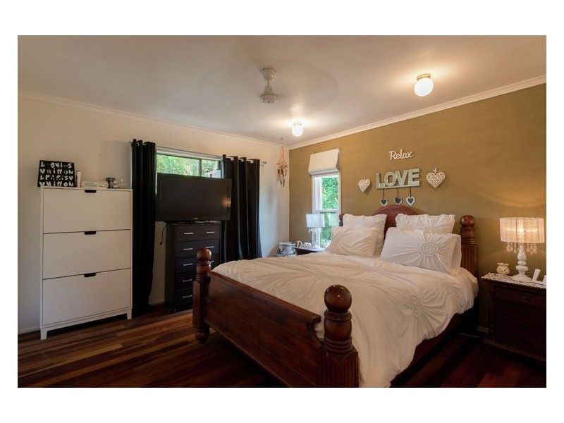 205 Panorama Drive, Rosemount QLD 4560