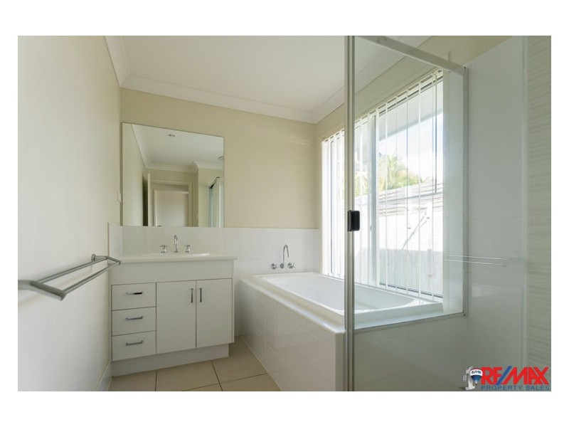 11 Osmanthus Close, Mountain Creek QLD 4557