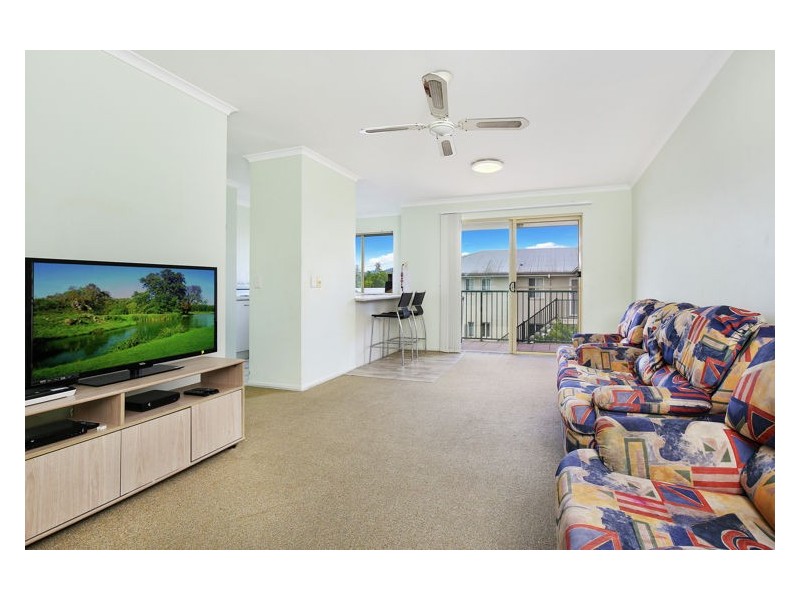 4/4 Low Street, Yandina QLD 4561