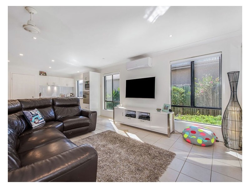 10 Starfish Way, Twin Waters QLD 4564