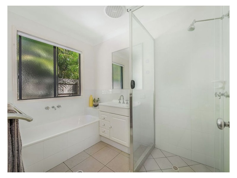 10 Starfish Way, Twin Waters QLD 4564