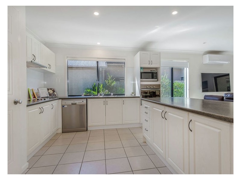 10 Starfish Way, Twin Waters QLD 4564