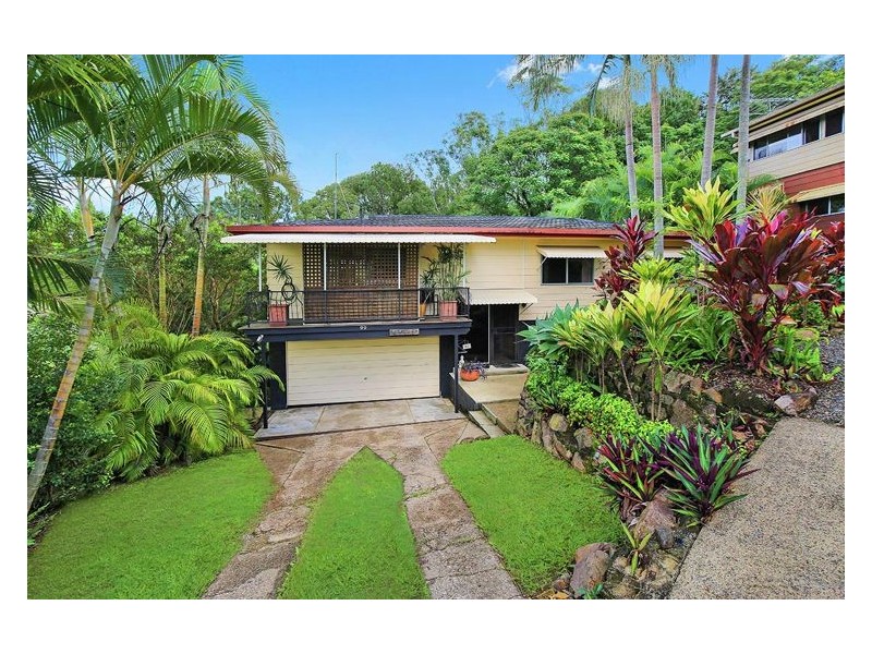 99 Carter Road, Nambour QLD 4560