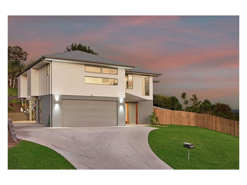 8 Tramline Rise, Burnside QLD 4560