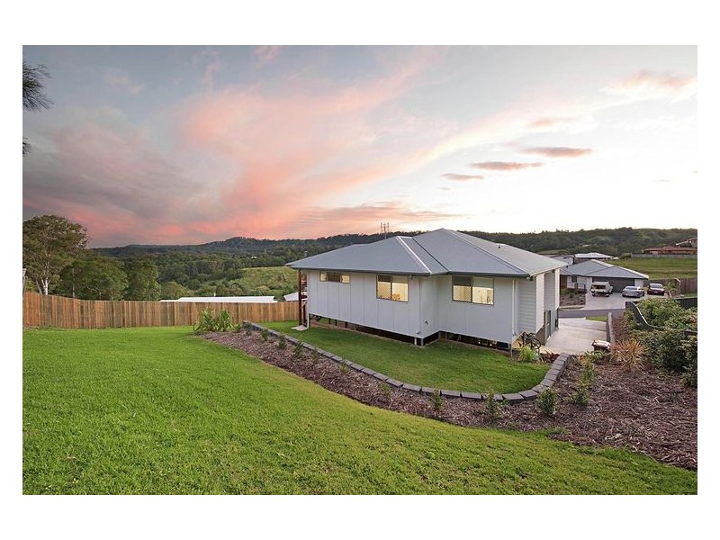 8 Tramline Rise, Burnside QLD 4560
