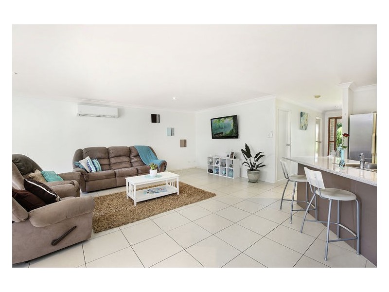 6 Potoroo Place, Burnside QLD 4560
