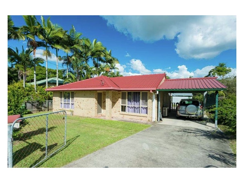 16 Low Street, Yandina QLD 4561