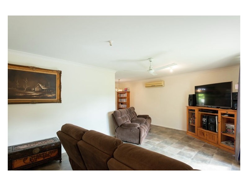 16 Low Street, Yandina QLD 4561