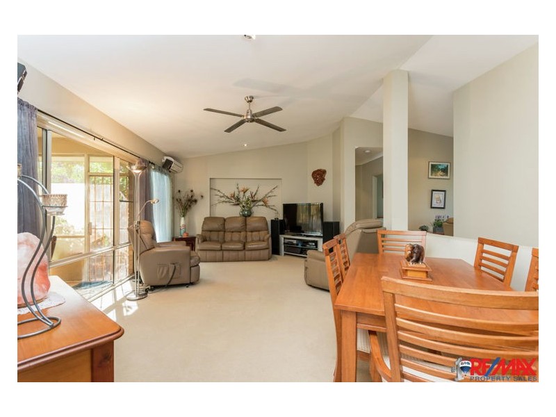 18 Maddock Avenue, Mooloolah Valley QLD 4553