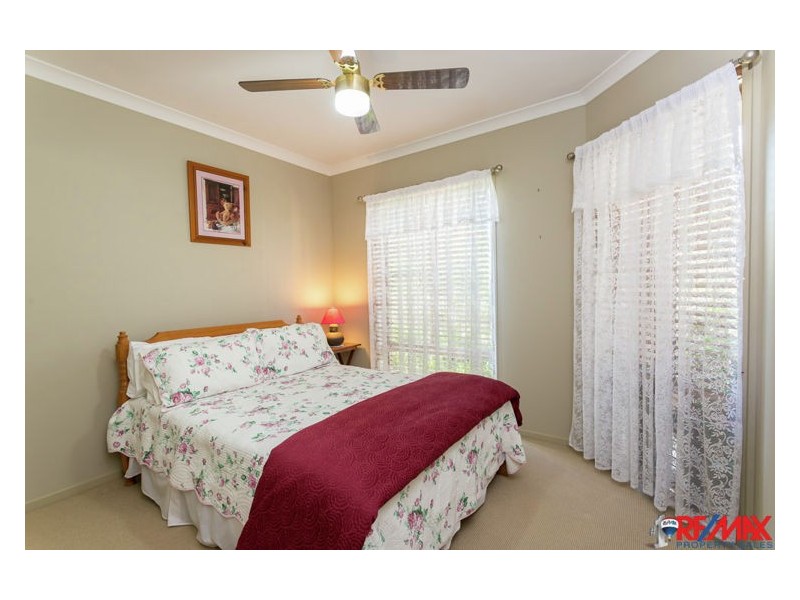 18 Maddock Avenue, Mooloolah Valley QLD 4553