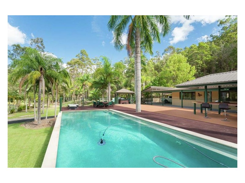156 Creightons Road, Yandina QLD 4561