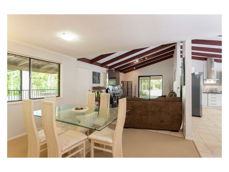 156 Creightons Road, Yandina QLD 4561